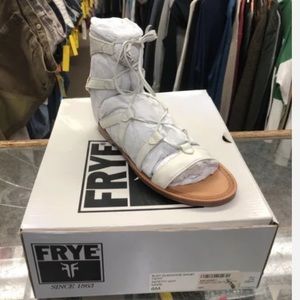 - - New Frye Ruth Gladiator Short Sandals Size 6 NIB!